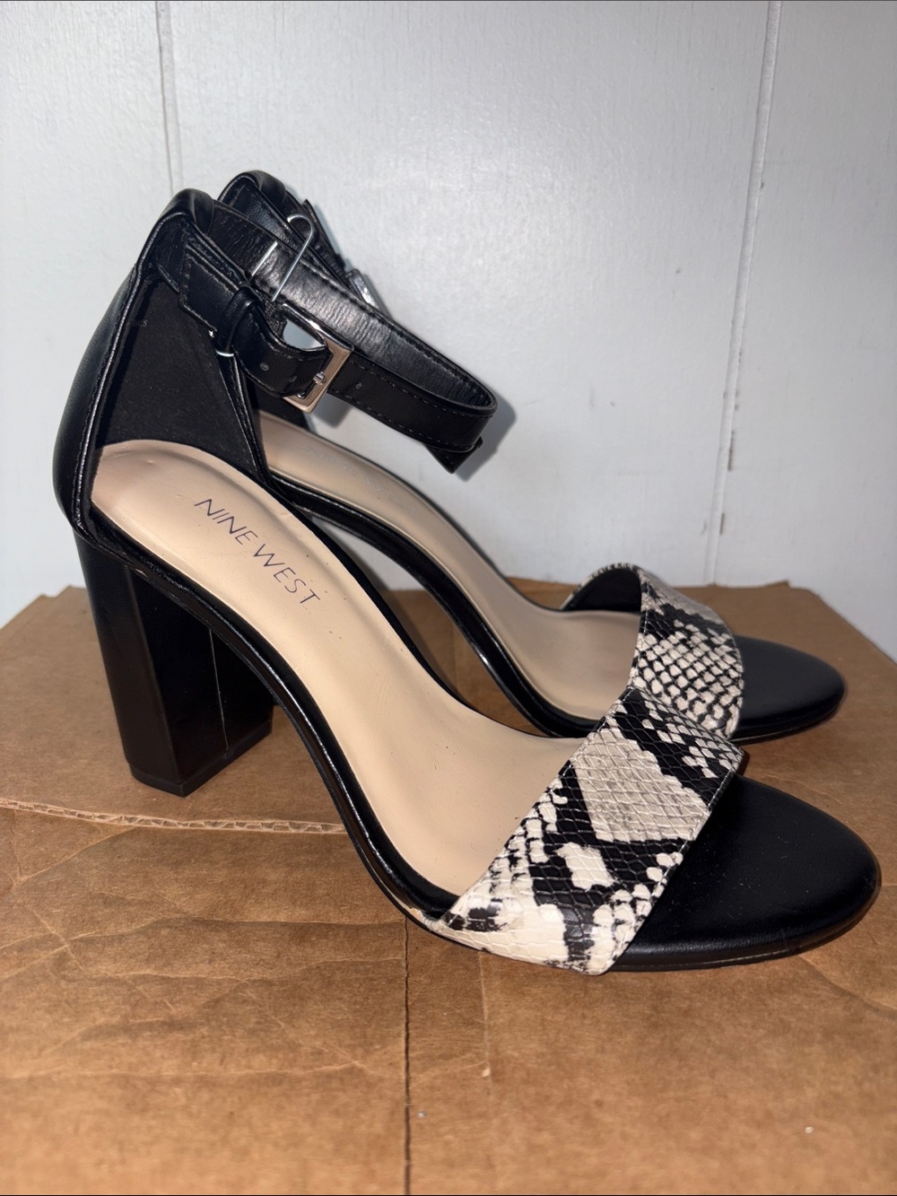 Nine West Black Heels with Black-and-White Snake Print Strap size 7.5M
